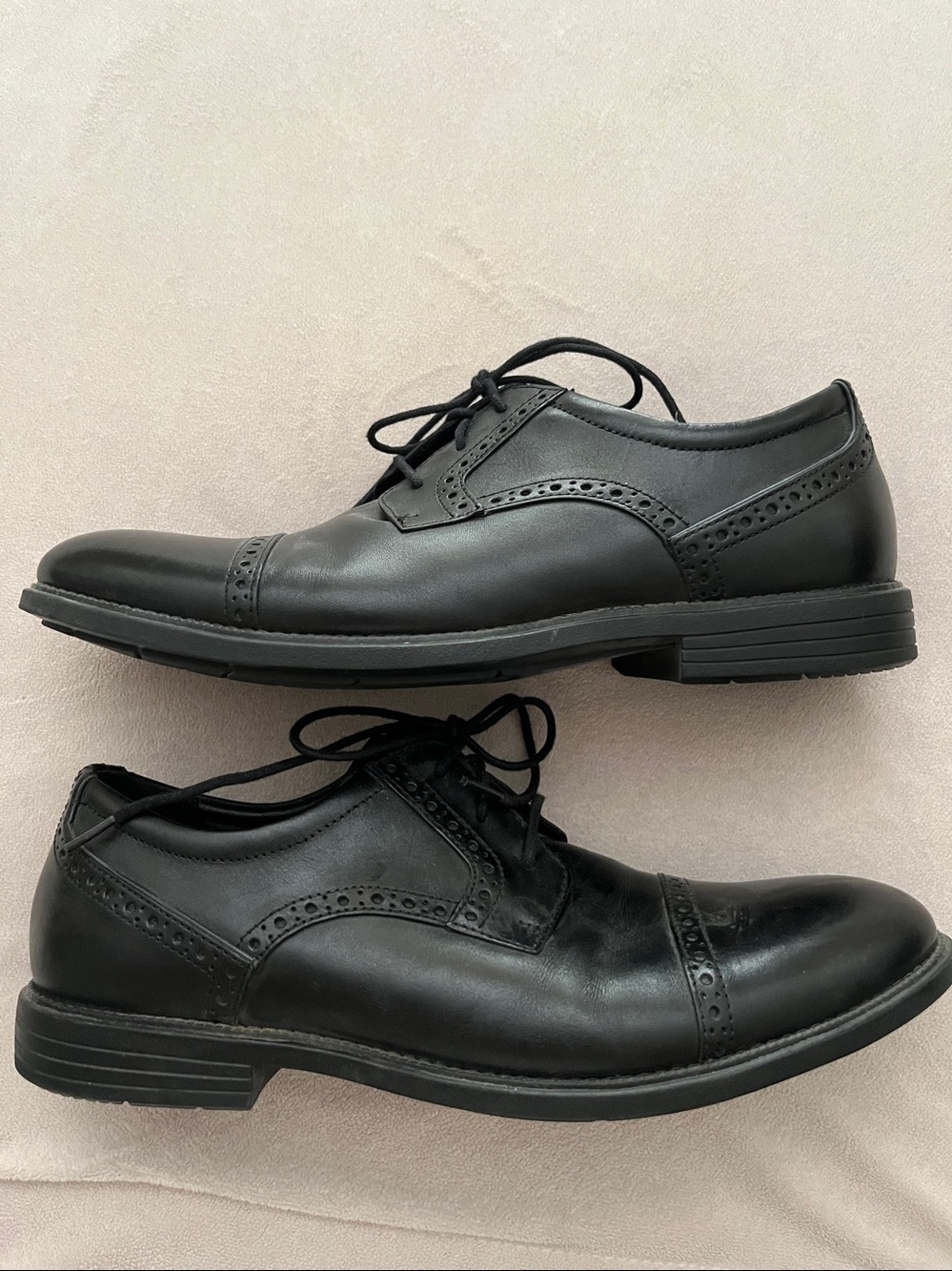 EUC ROCKPORT Oxford Dress Shoes - Picture 4 of 11